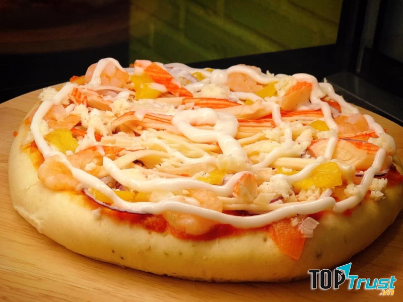Bánh pizza hấp dẫn tại tiệm