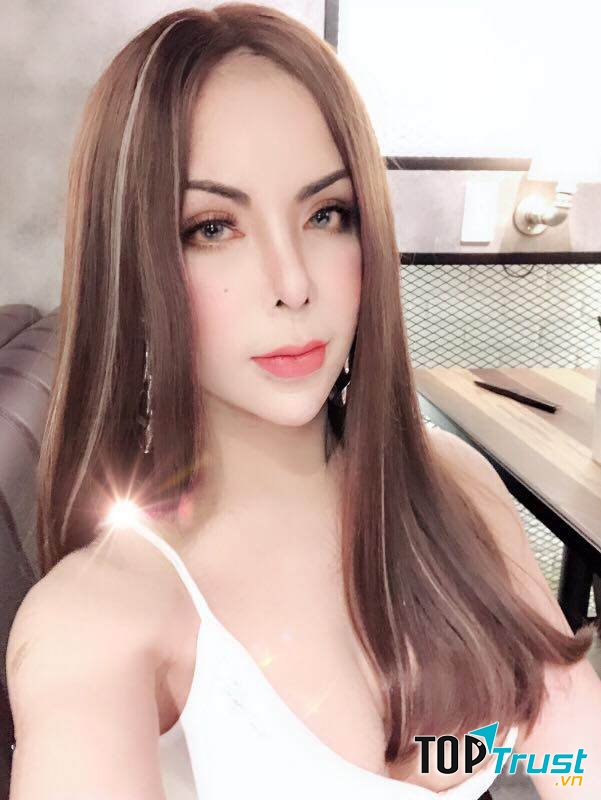 Số đo 3 vòng lý tưởng giúp cô nàng tự tin diện những món đồ bó sát