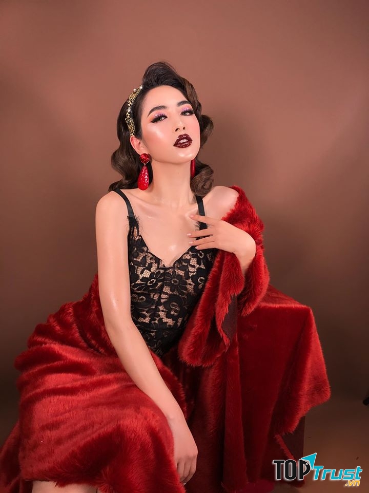 Linh Jace Makeup Store