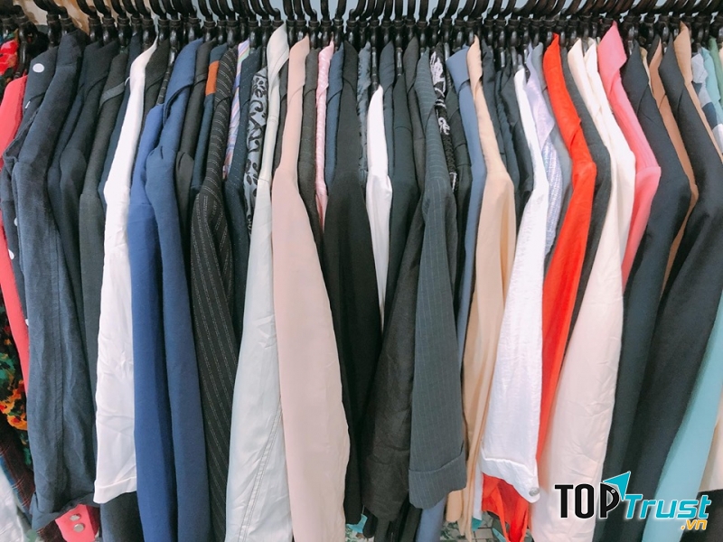 Shop Linh Si có nguồn hàng nhập từ Nhật Bản và Hàn Quốc với chất lượng khá ổn định