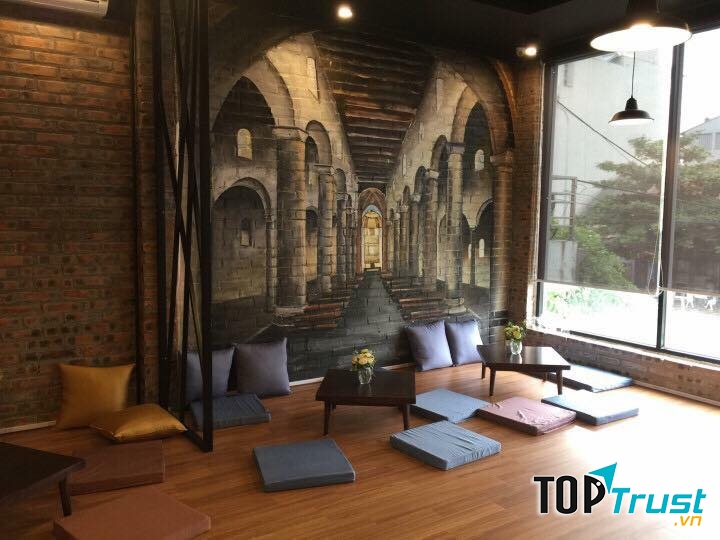 Không gian bên trong của Lion Coffee Đông Anh