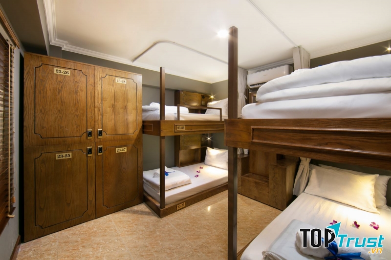 Little Charm Hanoi Hostel