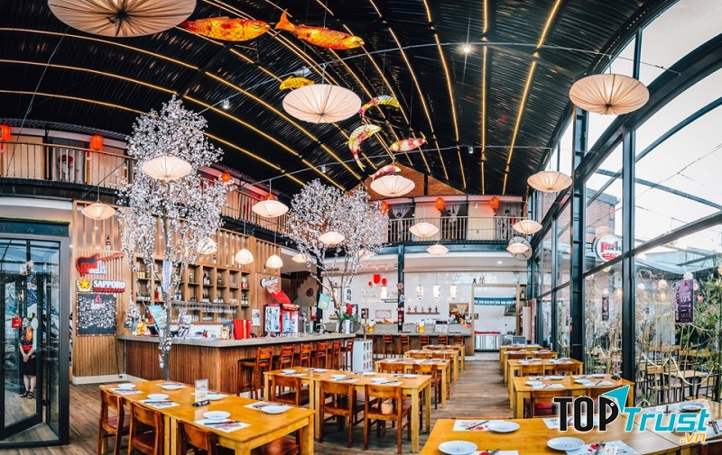 Little TOKYO Restaurant