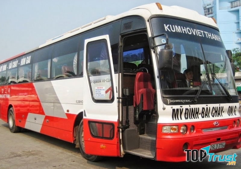 Xe khách từ Hà Nội đi Hạ Long