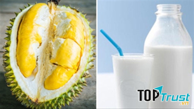 Loại bỏ quan niệm sầu riêng kết hợp sữa/rượu = nọc độc rắn