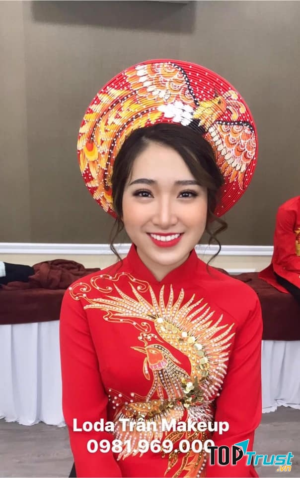 Loda Trần Make Up