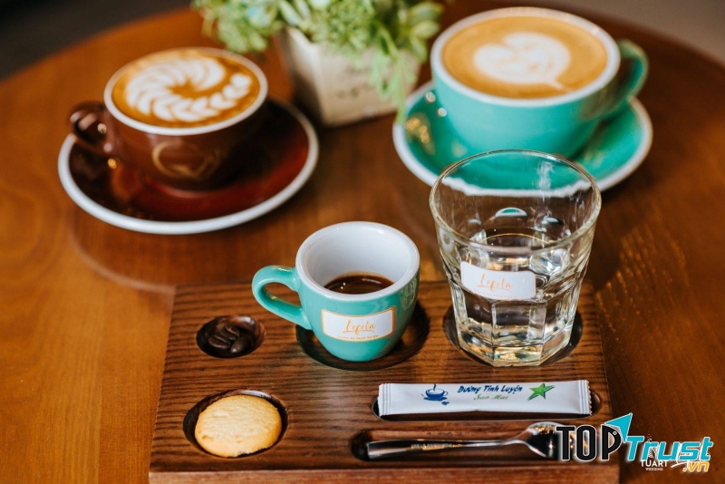 Lofita Café