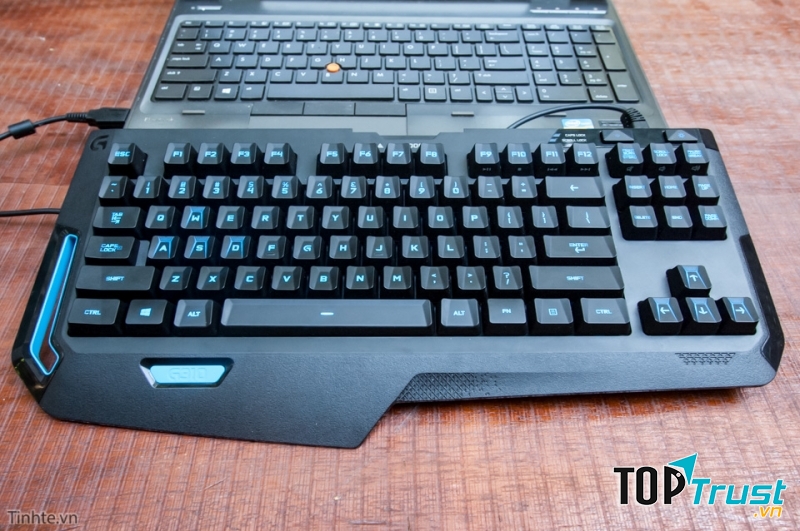 Logitech G310 switch Cherry