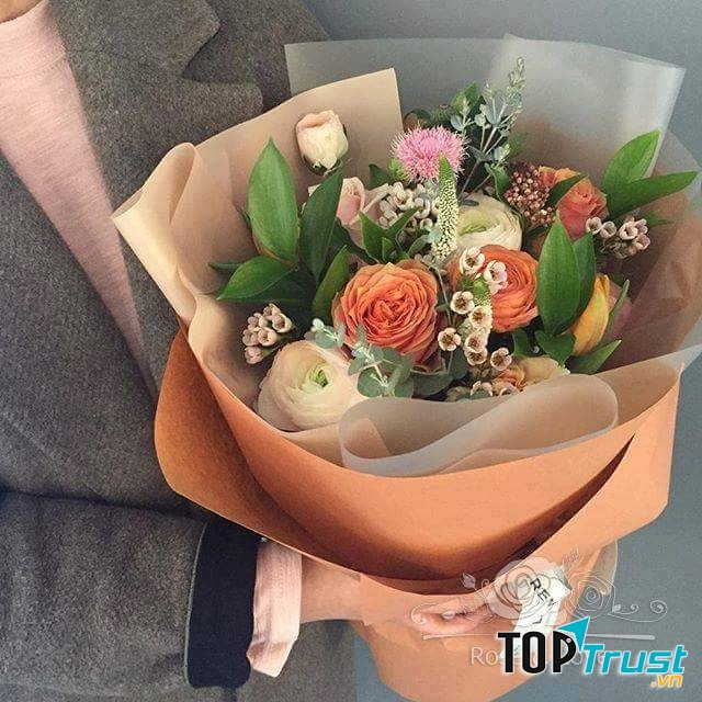 Gửi mẹ bó hoa và ngàn nụ hôn. Yêu mẹ