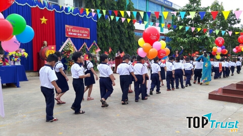 Lời dẫn chương trình khai giảng trường tiểu học