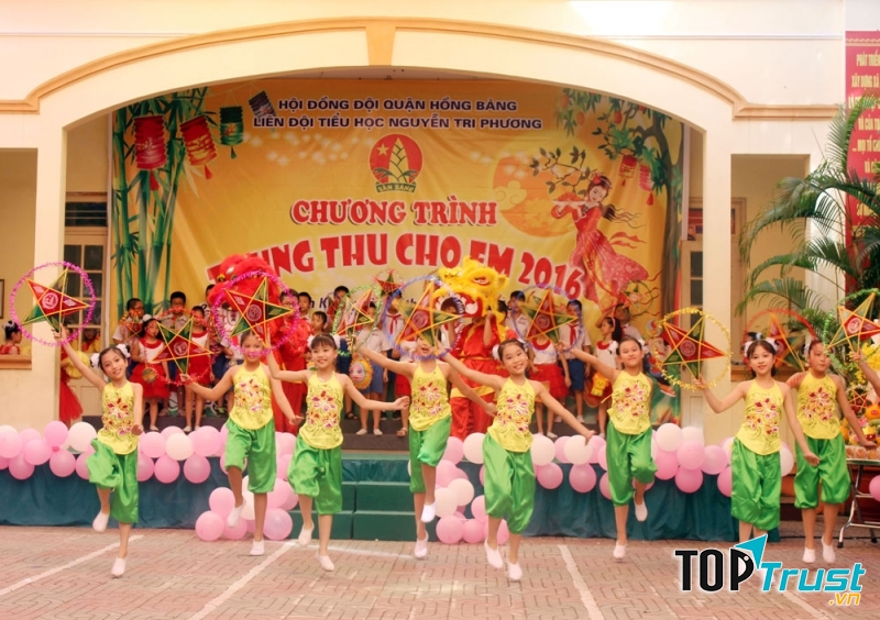 Lời dẫn chương trình tết trung thu của trường tiểu học