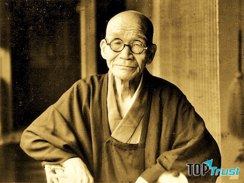 Si mê có nghĩa là chỉ biết chăm lo bản thân mình