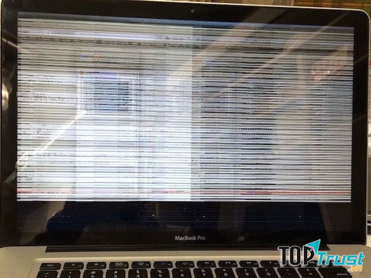 Lỗi màn hình trên Macbook