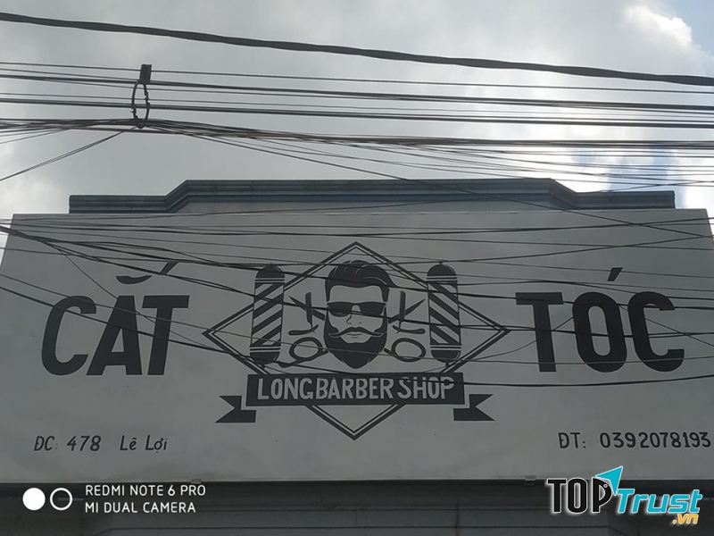 Long Barber Shop Quảng Ngãi là tiệm cắt tóc mang phong cách hiện đại dành cho phái mạnh