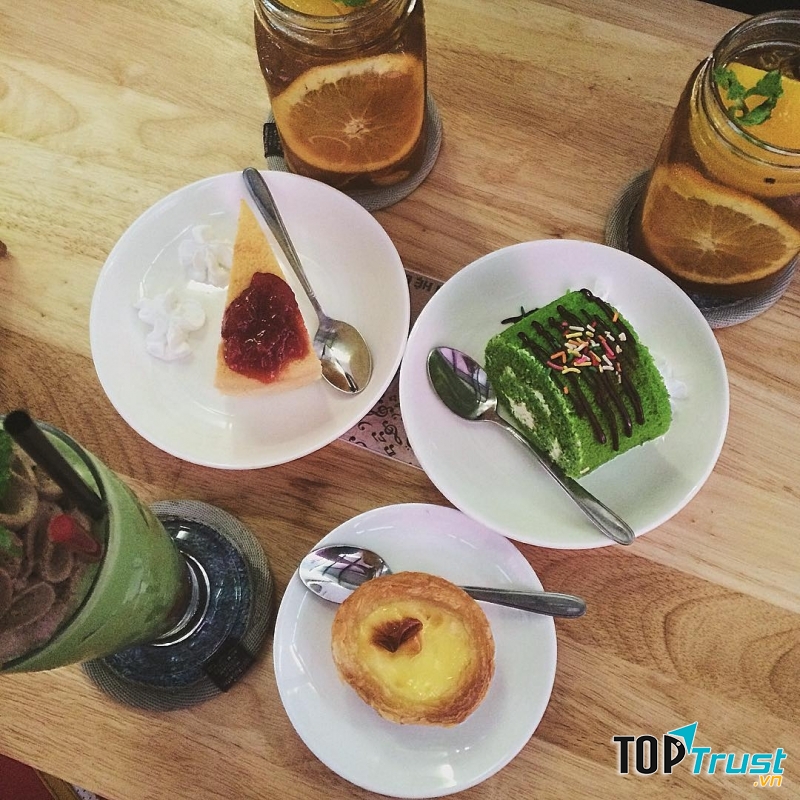Menu bánh ngọt đa dạng