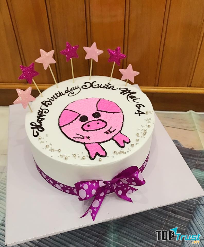 Mẫu bánh kem tại tiệm Yến Khanh