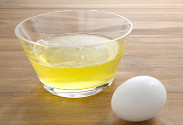 Hạ sốt bằng lòng trắng trứng
