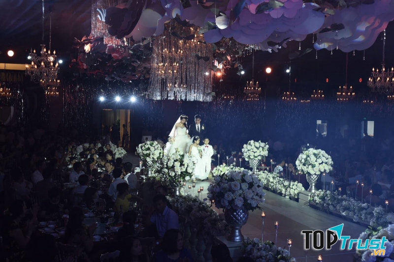 Long Vĩ Wedding & Convention Center
