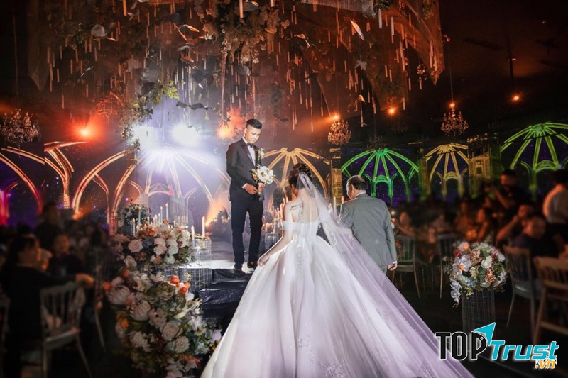 Long Vĩ Wedding & Convention Center