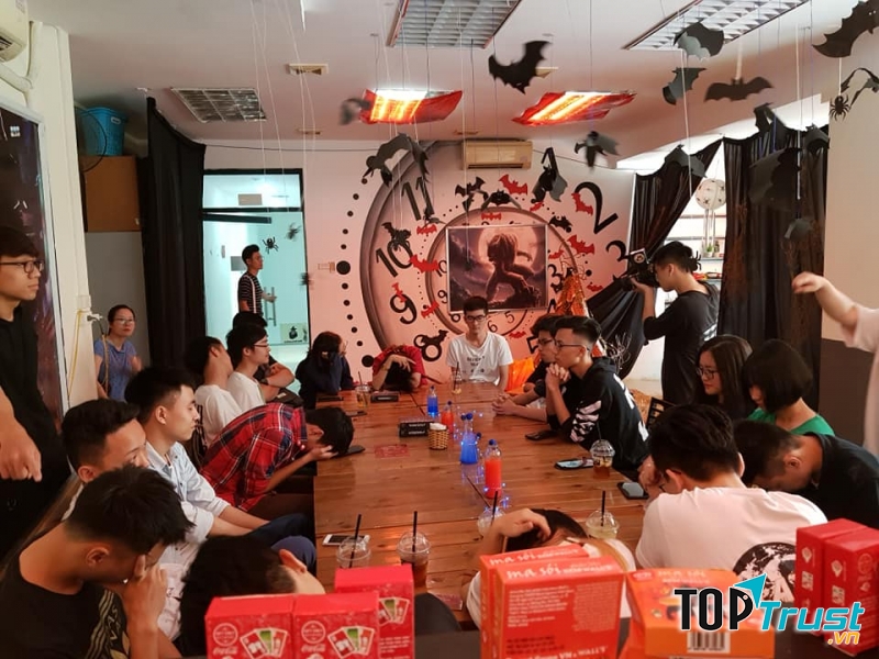 Look Boardgame Station