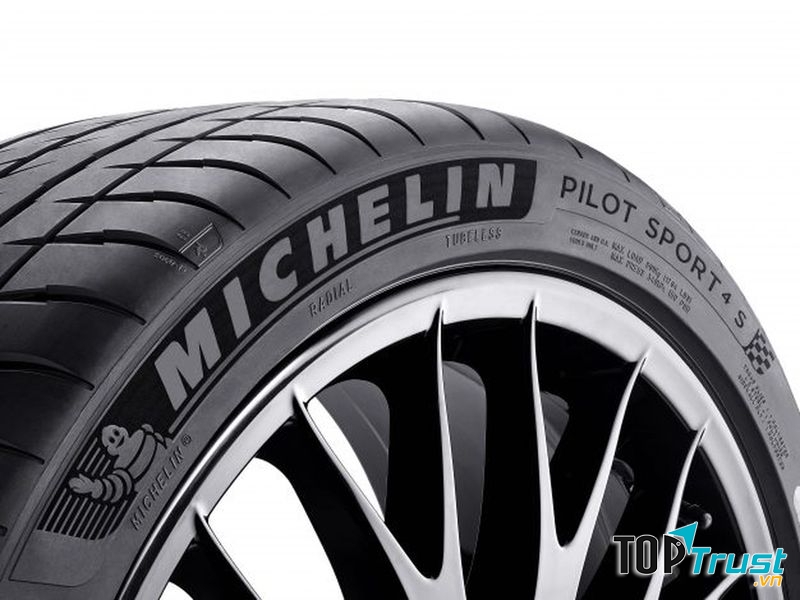 Lốp Michelin Pilot Sport 4 S