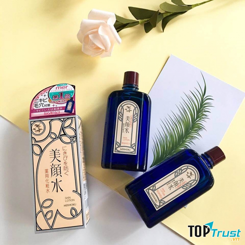 sản phẩm được đánh giá khá cao trong việc điều trị mụn vì nó giúp kiểm soát bã nhờn trong khi giết chết vi khuẩn gây mụn.