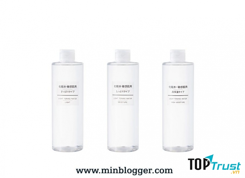3 dòng của Lotion Muji Light Toning Water