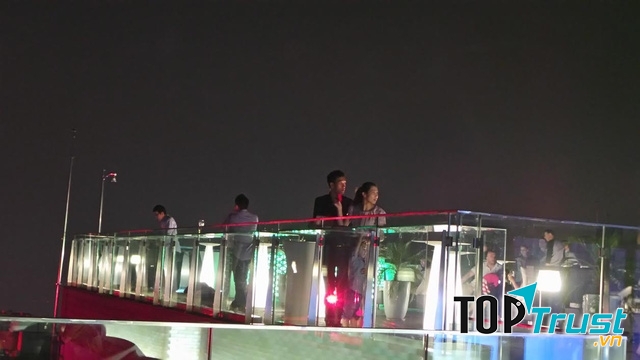 View từ trên cao cực đẹp của Lotte Centre - Top of Ha Noi