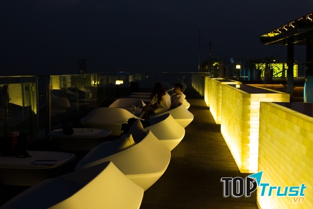 Các bạn chú ý nên đặt bàn trước để tránh khi đến không có chỗ nhé!