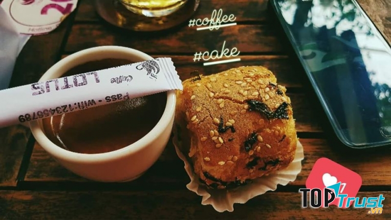 Lotus Coffee