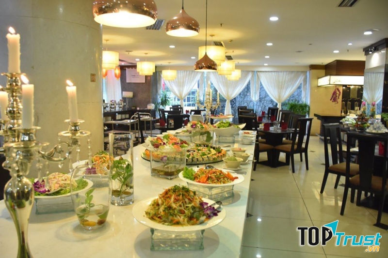 Lotus - Khách sạn Candle