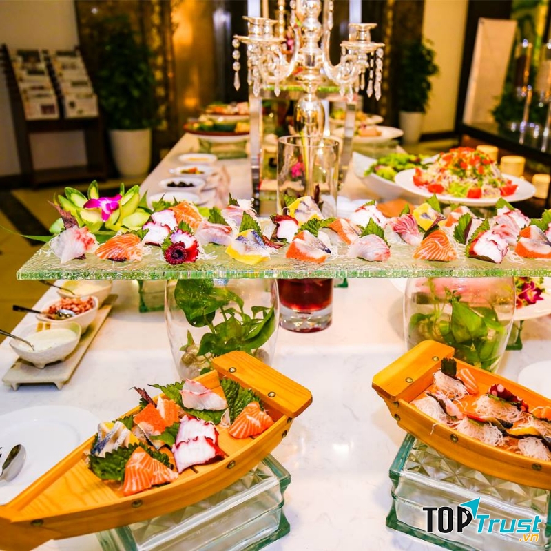 Lotus - Khách sạn Candle