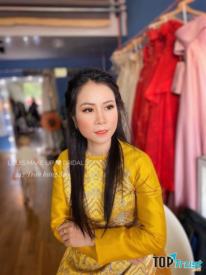 Louis Wedding Studio - Louis Makeup