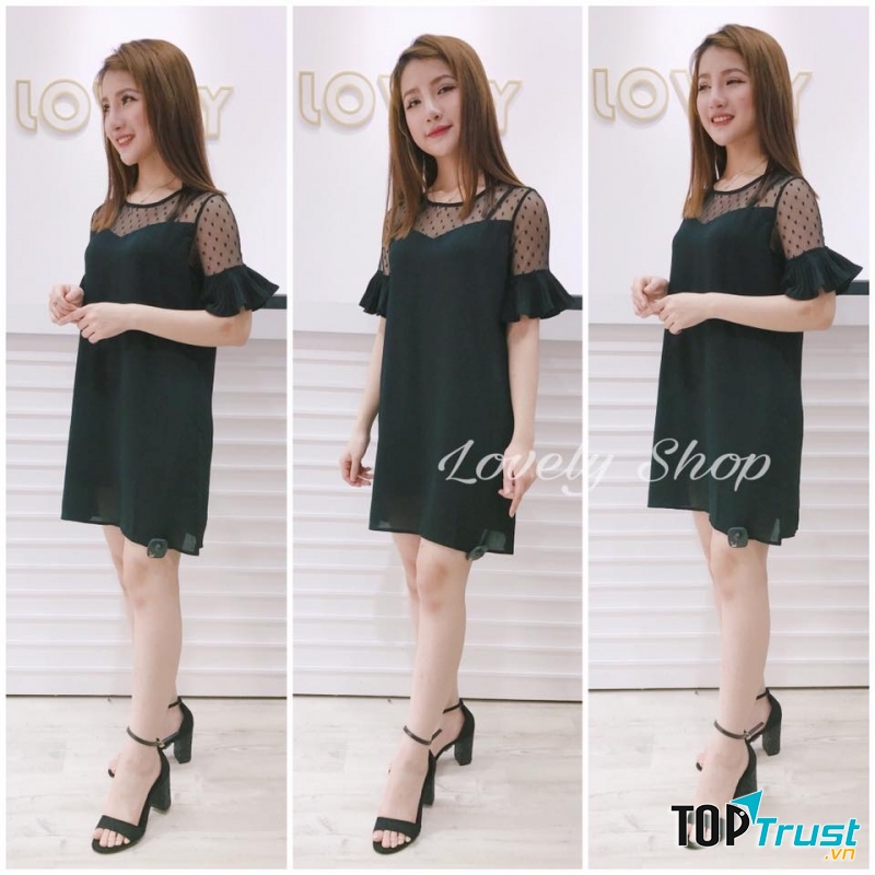 Đây là một trong nhưng bộ váy hút khách của shop