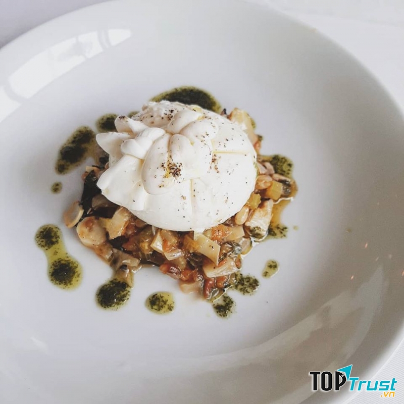 Burratta với Atiso Atiso