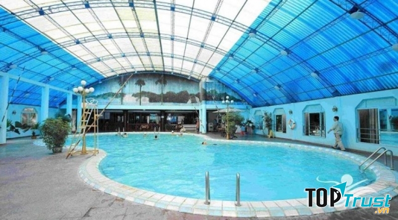 Một bể bơi an toàn sẽ đảm bảo sức khỏe cho trẻ.