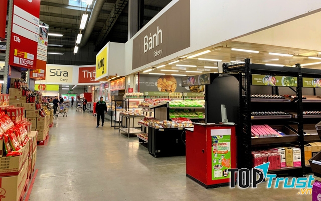 Nên ra ngoài vào thời điểm vắng người