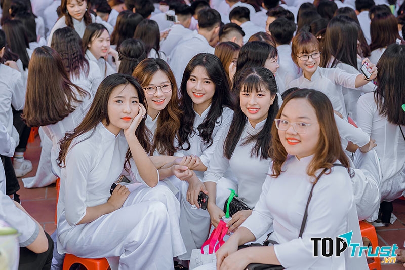 Kết thúc năm học cuối cấp