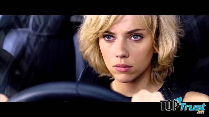 Lucy (I) (2014)