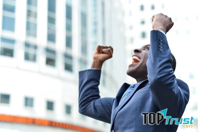 Luôn khát khao, không bao giờ hài lòng với thành công của mình