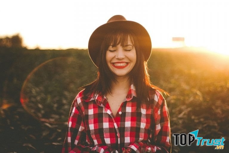 Luôn mỉm cười và cười nhiều hơn mỗi ngày