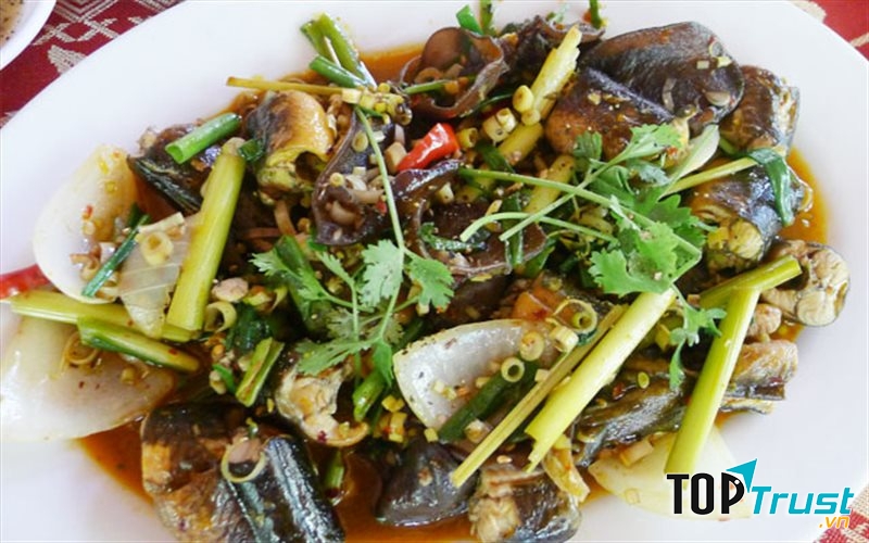 Lươn xào sả ớt