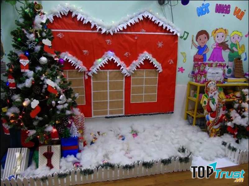 Lưu ý khi trang trí Noel ở trường mầm non
