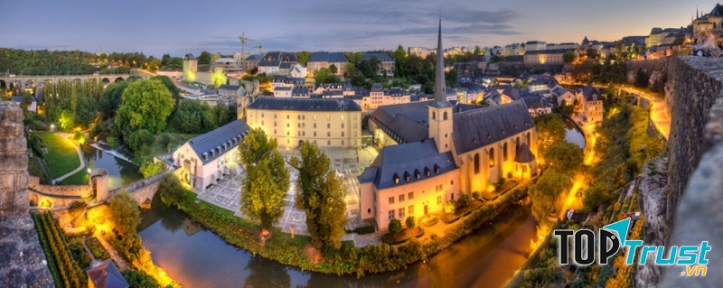 Luxembourgh là nơi quan trọng về tài chính tiền tệ của Châu Âu