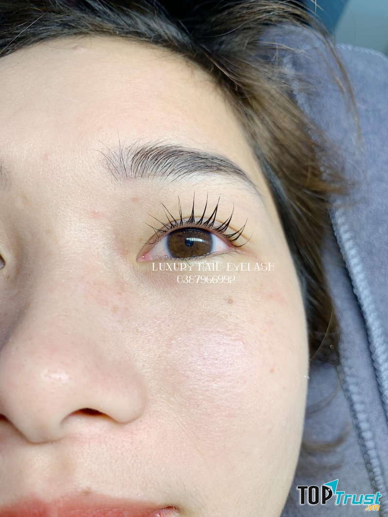 LUXURY NAIl - EYELASH