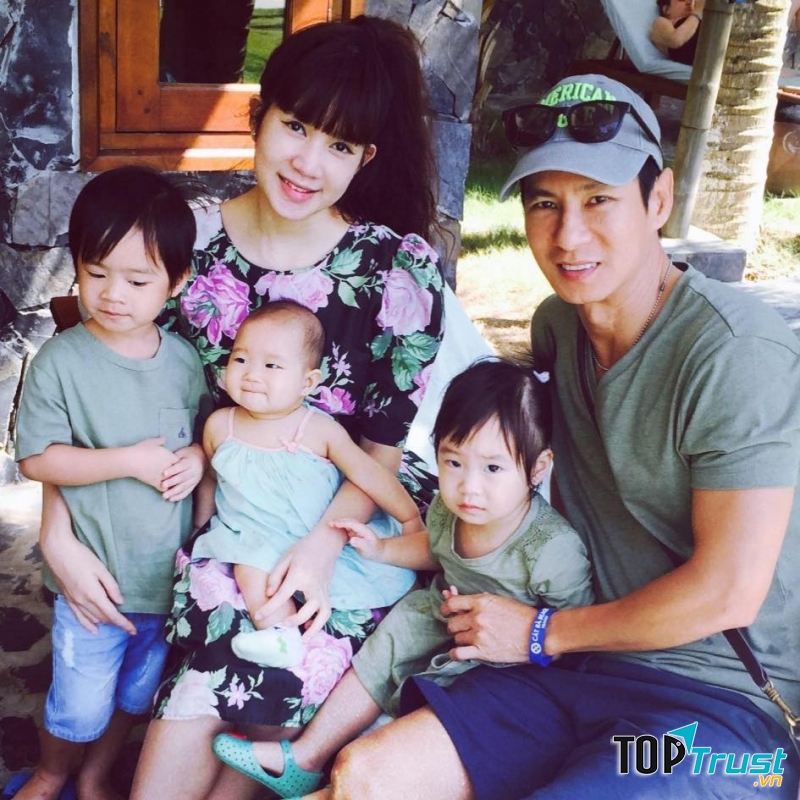 Gia đình hạnh phúc của Lý Hải - Minh Hà