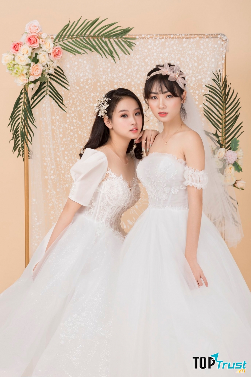 Ly Nguyễn Bridal