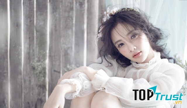 Ngoại hình xinh đẹp hấp dẫn của vợ Giả Nãi Lượng