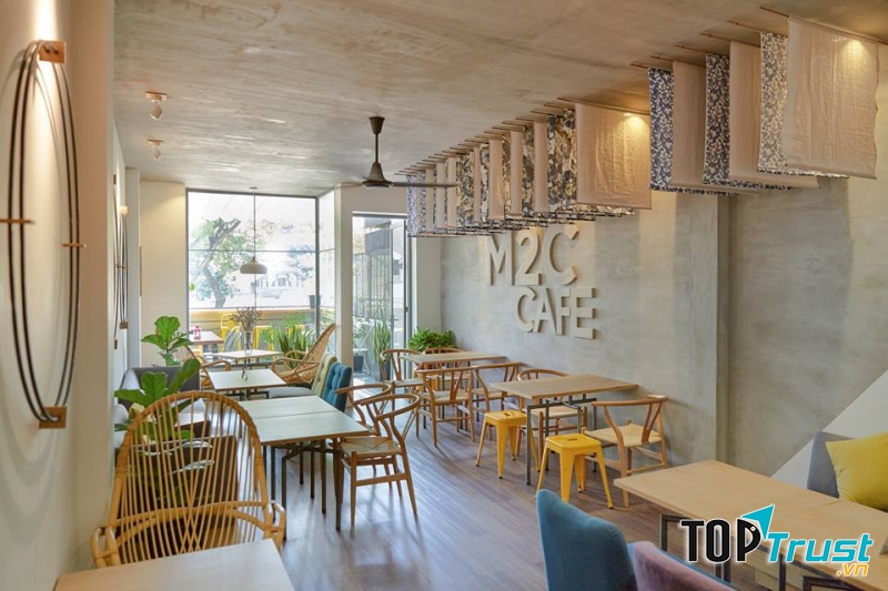 M2C Cafe – Modern Meets Culture