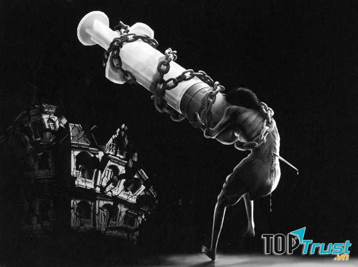 Ma túy, chất kích thích.